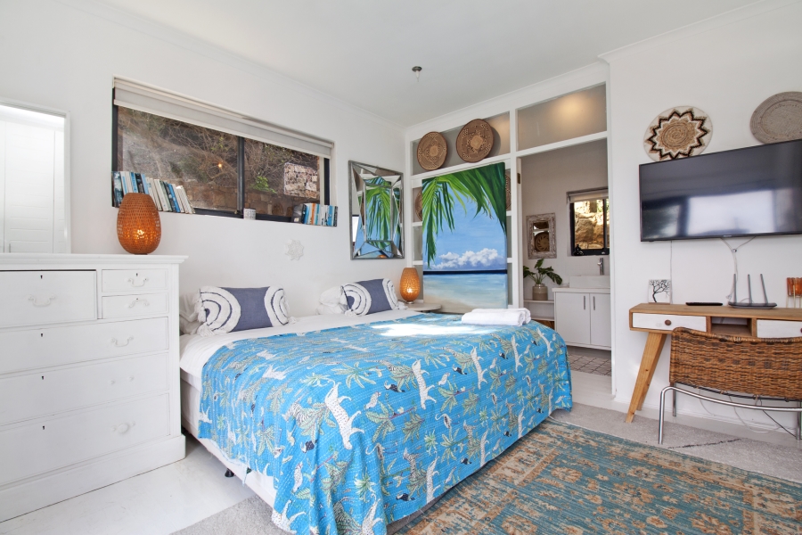 4 Bedroom Property for Sale in Misty Cliffs Western Cape